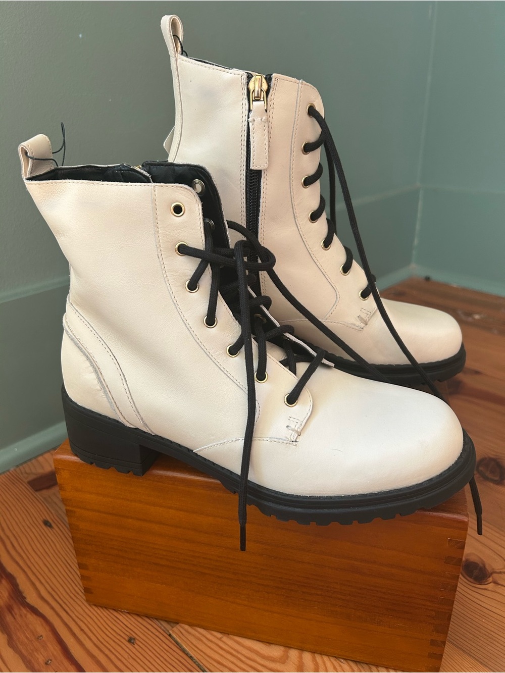 Cole Haan Camea Waterproof Combat Boots Womens Size 7.5 New With Tags